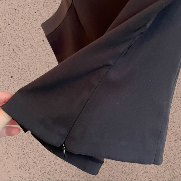 90s vintage black high neck structured tank top - Picture 4 of 10